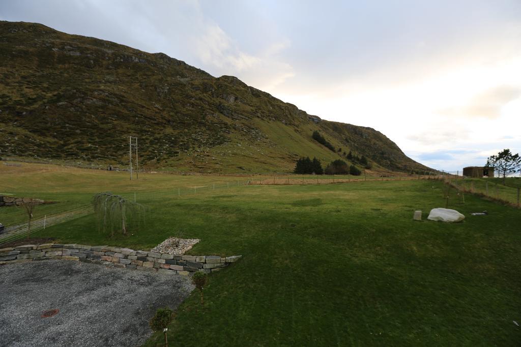 Appartamento Alnes Gard Ålesund Esterno foto